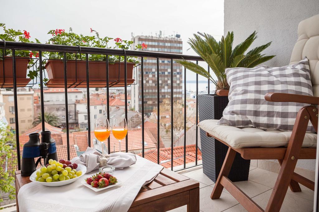 Art Of Split Apartment Ngoại thất bức ảnh